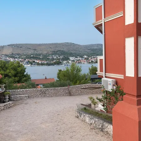 Abramovic Apartamento Grebaštica